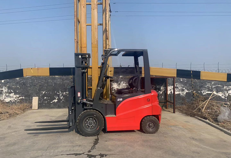 CPD25 Electric Forklift