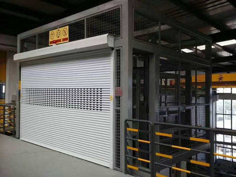 Cargo Lift