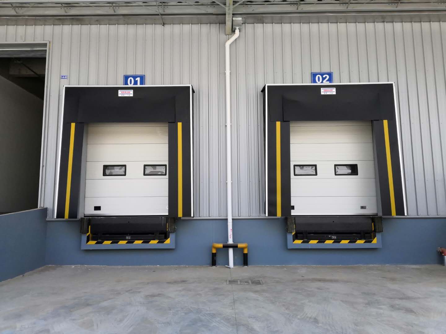 Dock Leveler